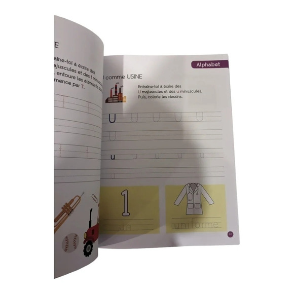French Edition Kindergarten Preparation Workbook NWT - Picture 3 of 5